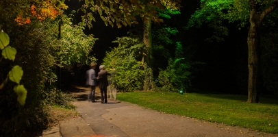 Photo d'un parc de la ville de Valenciennes éclairé